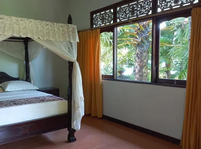 ベッド・アンド・ブレックファスト Bali North - Ocean Front 4*