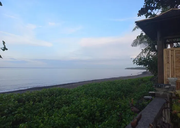 ベッド・アンド・ブレックファスト Bali North - Ocean Front ティアンヤール