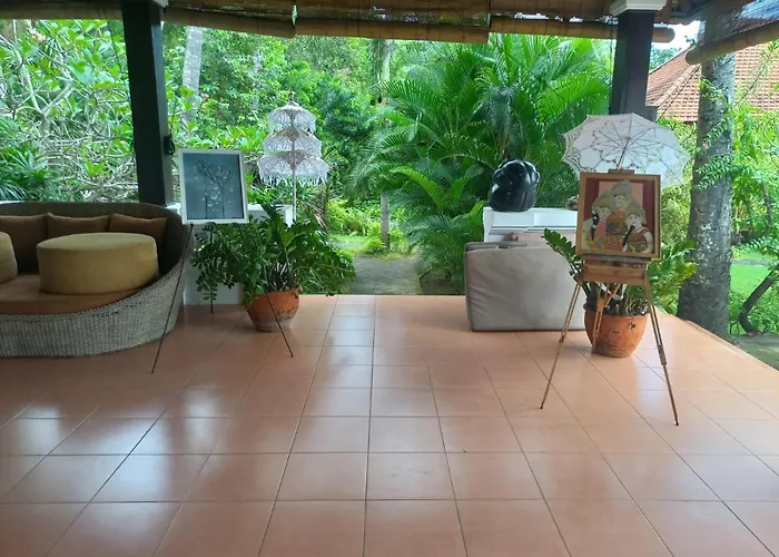 ベッド・アンド・ブレックファスト Bali North - Ocean Front ティアンヤール