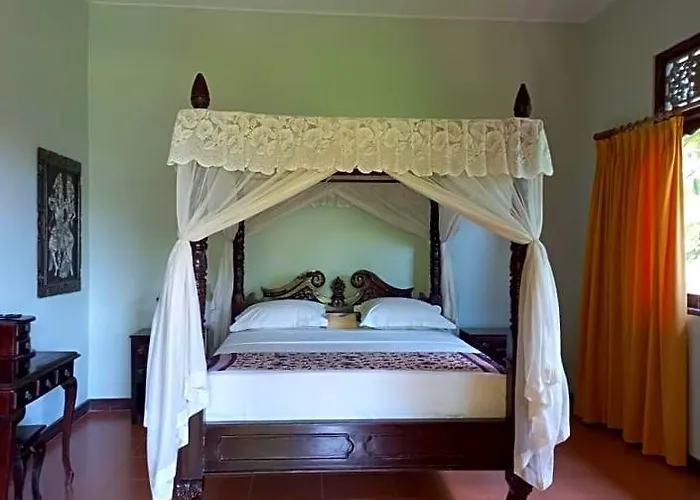 ベッド・アンド・ブレックファスト Bali North - Ocean Front 4*